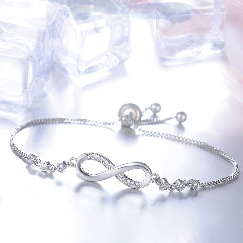 Stijlvolle en Verstelbare Infinity Armband - Nova