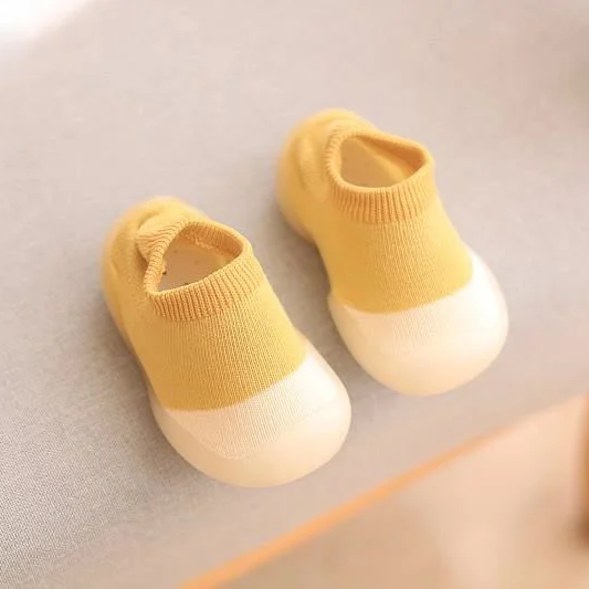 Stap Natuurlijk met Luma – Flexibele Barefoot Sneakers voor Kinderen