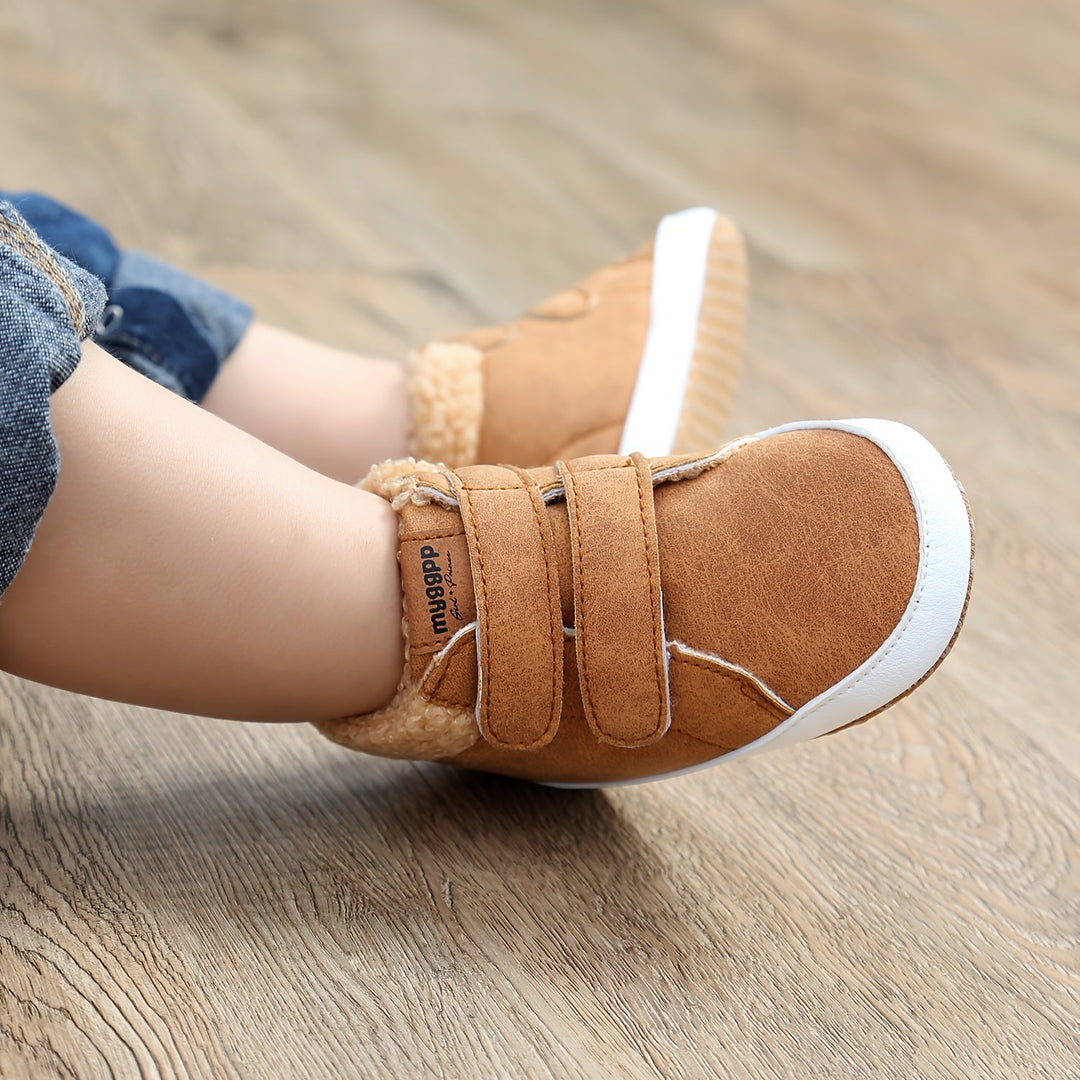 Warme Babyboots Noor met Klittenband – Klaar voor Elke Winterdag!