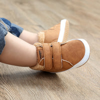Warme Babyboots Noor met Klittenband – Klaar voor Elke Winterdag!
