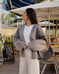 Sarah Vest | Nowoczesny i Smukły